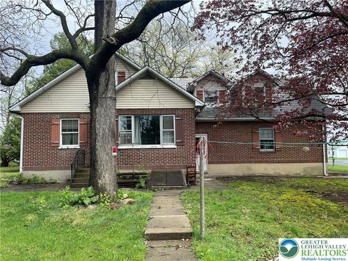 153 Moorestown Dr, BATH, PA, 18014-1415 | Card Image