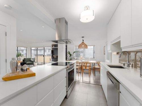 103-127 E 4th St, North Vancouver, BC, V7L1H7 | Card Image