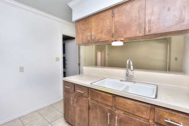 Kitchen | Image 15