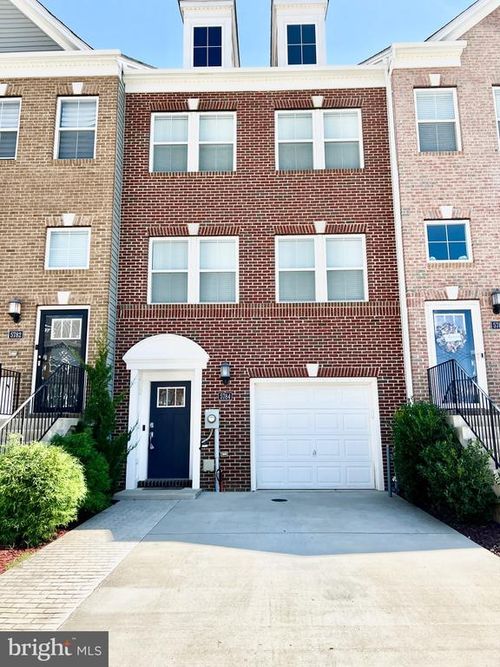 5784 Frederick Douglas Pl, WHITE PLAINS, MD, 20695-4261 | Card Image