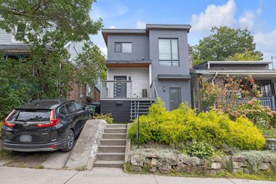 37 Woodmount Ave, House other with 3 bedrooms, 4 bathrooms and 1 parking in Toronto ON | Image 1