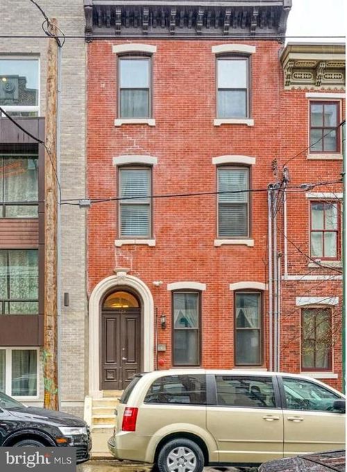 apt-200-729 S 12th St, PHILADELPHIA, PA, 19147-1800 | Card Image