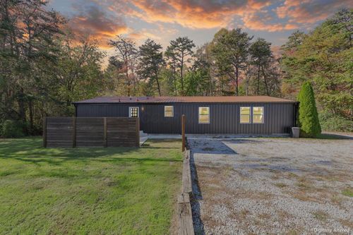 18682 Griffith Rd, Logan, OH, 43138-9295 | Card Image