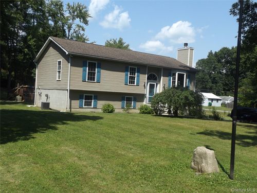 185 Ring Rd, Salt Point, NY, 12578-2223 | Card Image