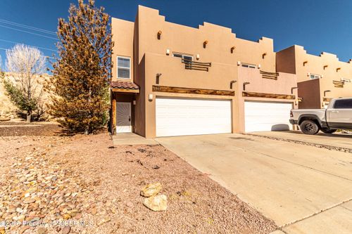 1944 Hollyhock Cir, Farmington, NM, 87401-2425 | Card Image