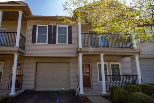 79 Barrington Ct, Bridgeport, WV, 26330-9480 | Card Image