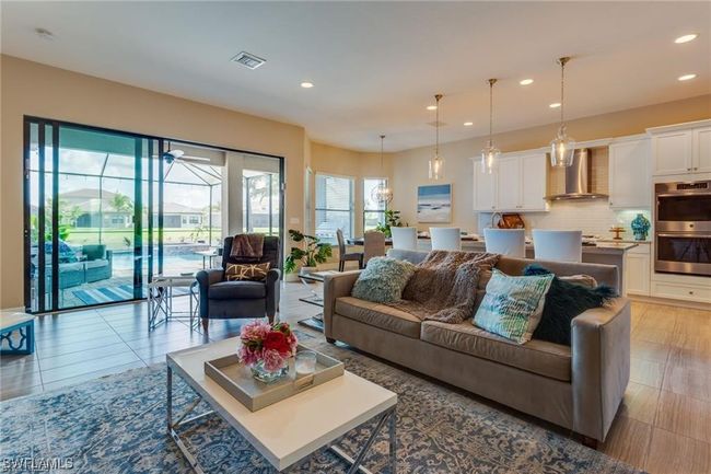 4126 Aspen Chase Dr, House other with 5 bedrooms, 4 bathrooms and null parking in NAPLES FL | Image 6