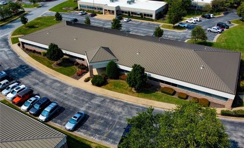 608-1000 Ne Mcclain Rd, Bentonville, AR, 72712 | Card Image