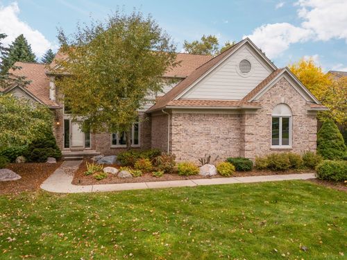 4842 Polo Fields Dr, Ann Arbor, MI, 48103-8846 | Card Image