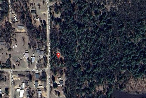 902 Harbor Ct, Saint Helen, MI, 48656-9410 | Card Image