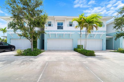 411 Se High School Avenue, Stuart, FL, 34994 | Card Image