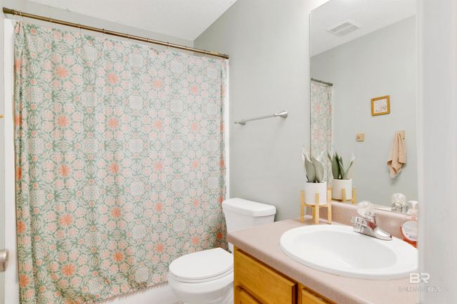 Bathroom | Image 22