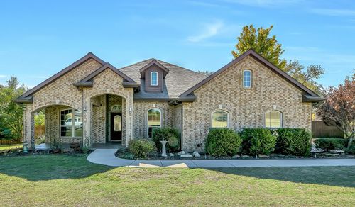 302 Red Eagle Trl, Hudson Oaks, TX, 76087-2022 | Card Image