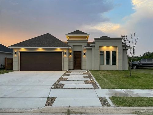 614 W La Pointe Ave, Alton, TX, 78573-2818 | Card Image