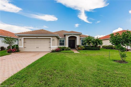 3260 Magnolia Landing Ln, NORTH FORT MYERS, FL, 33917-7807 | Card Image
