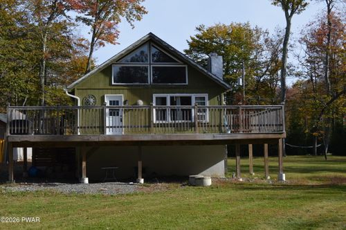 1095 Westside Dr, Newfoundland, PA, 18445-7792 | Card Image