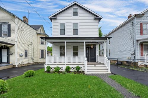 84 Grove St, Somerville, NJ, 08876-1916 | Card Image
