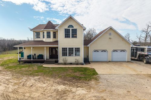 33992 Garrett Rd, Richland, MO, 65556-7363 | Card Image