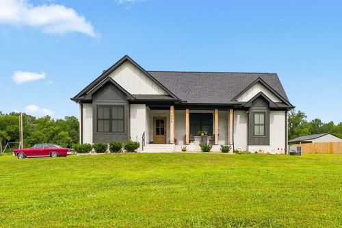 1006 Clifton Valley Rd, Dickson, TN, 37055-2426 | Card Image