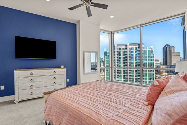 APT-1702 - 2200 Victory Ave, Condo with 2 bedrooms, 2 bathrooms and null parking in Dallas TX | Image 22