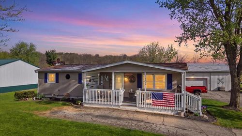 2226 Stiving Rd, Mansfield, OH, 44903-8900 | Card Image