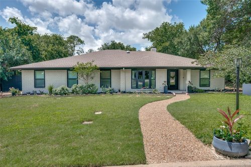 13 Windward Rd, Benbrook, TX, 76132-1020 | Card Image