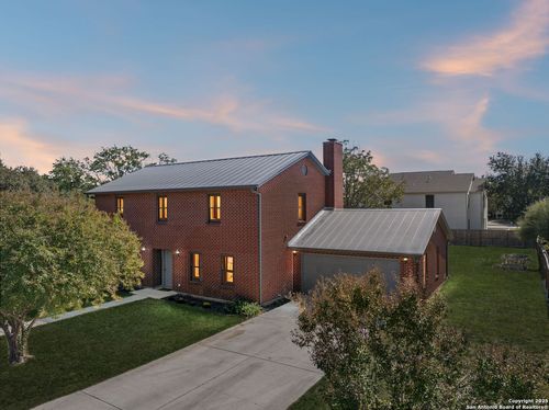 146 Village Path, Castroville, TX, 78009-5061 | Card Image