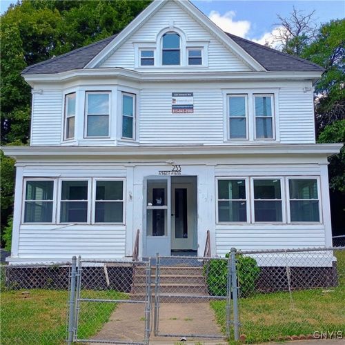 233 Amherst Ave, Syracuse, NY, 13205-1503 | Card Image