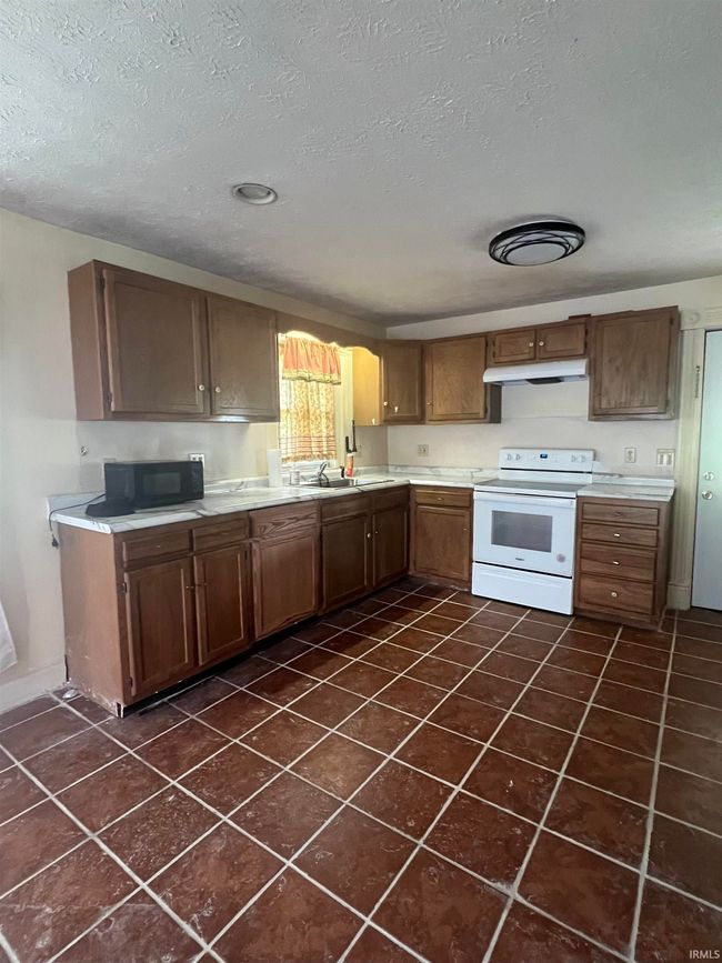 110 Sw 3 Rd St, House other with 2 bedrooms, 1 bathrooms and null parking in Paoli IN | Image 7
