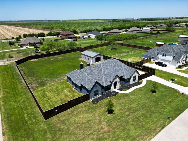 8041 Drew Dr, House other with 4 bedrooms, 3 bathrooms and null parking in Midlothian TX | Image 37