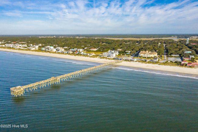 233 Ne 70 Th St, House other with 3 bedrooms, 2 bathrooms and null parking in Oak Island NC | Image 55
