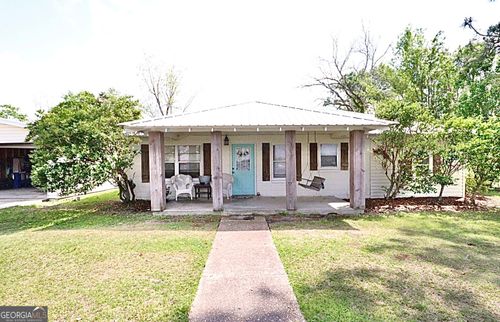 38 Trixie St, Ray City, GA, 31645-8608 | Card Image