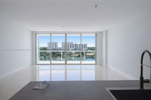 apt-819-400 Sunny Isles Blvd, Sunny Isles Beach, FL, 33160-5088 | Card Image