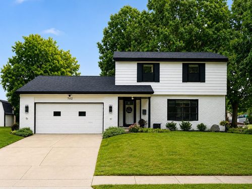 702 Magnolia St, Saint Marys, OH, 45885-1403 | Card Image
