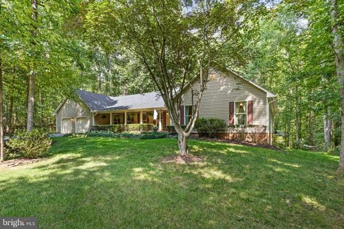4179 Lindsay Ct, Jeffersonton, VA, 22724-1913 | Card Image