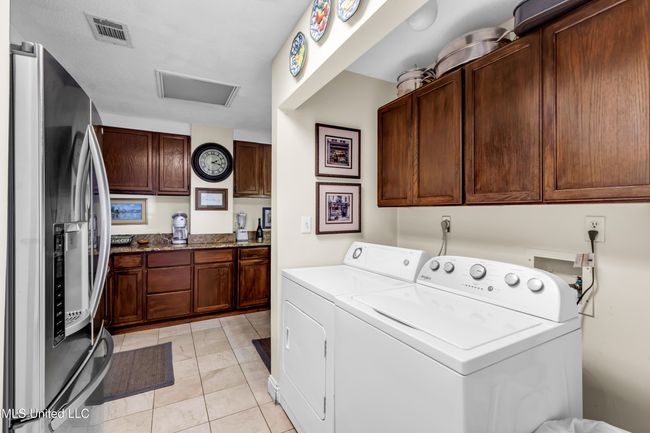 1130Beach#503-11 | Image 29