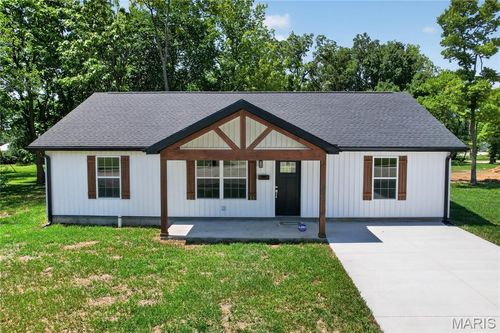 535 Hayes Street, Lebanon, MO, 65536 | Card Image