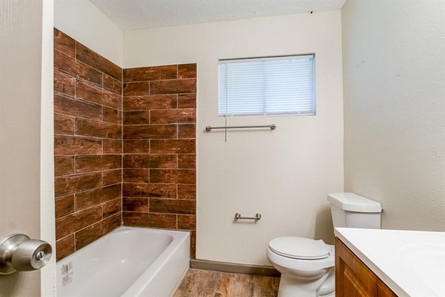 24615 Wilderness Rd, House other with 3 bedrooms, 2 bathrooms and 2 parking in Spring TX | Image 21