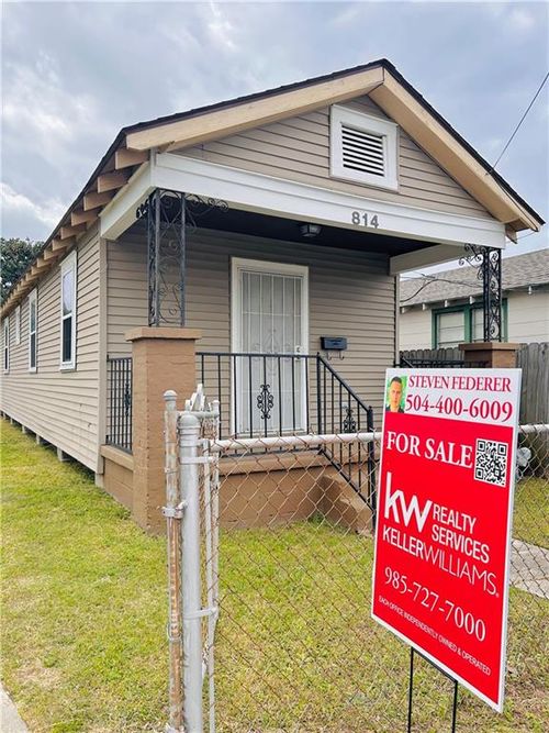 814 Fried St, Gretna, LA, 70053-5452 | Card Image