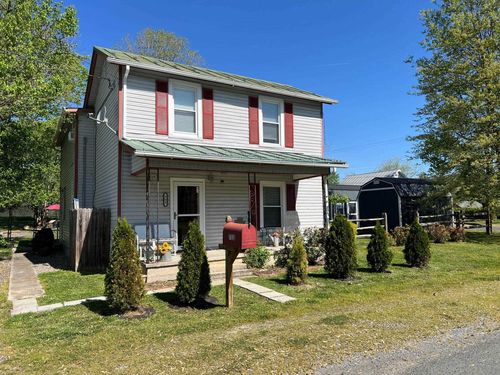 702 Anderson St, Glasgow, VA, 24555-2807 | Card Image