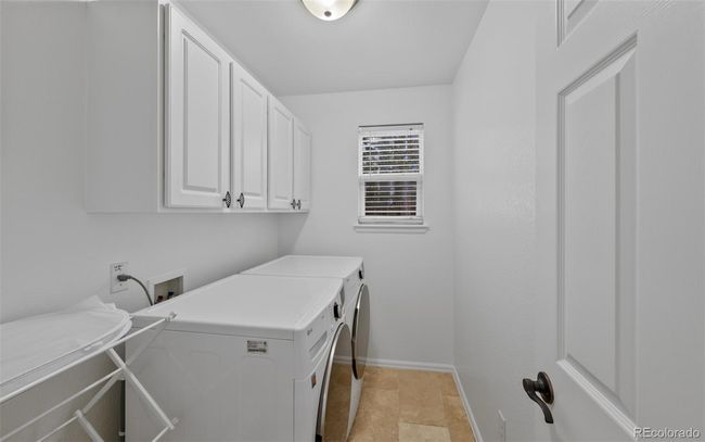 10383 Erin Pl, House other with 4 bedrooms, 3 bathrooms and 3 parking in Lone Tree CO | Image 19