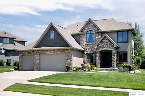 1809 S 220th Ave, Elkhorn, NE, 68022-2528 | Card Image