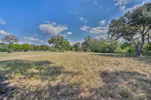 18187 Sweed Rd, Washington, TX, 77880-1713 | Card Image