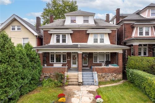 2840 Shady Ave, Squirrel Hill, PA, 15217-2741 | Card Image