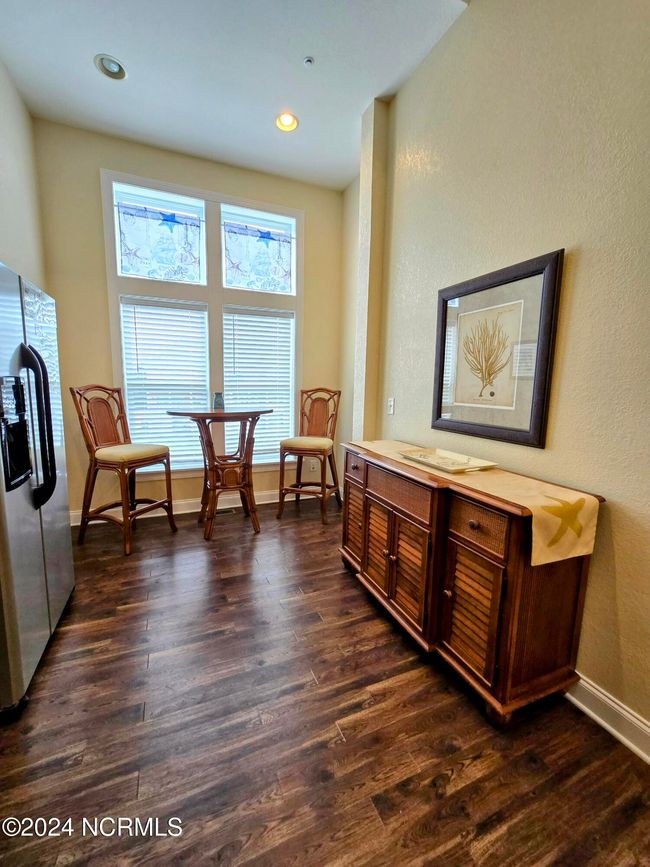 308 - 1111 Cambridge Rd, Condo with 2 bedrooms, 3 bathrooms and 1 parking in Kill Devil Hills NC | Image 10