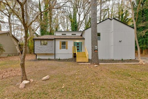 5190 Post Road Pass, Stone Mountain, GA, 30088-2124 | Card Image