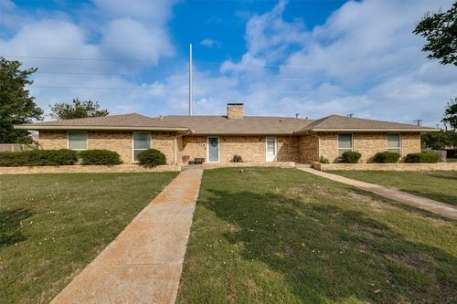2731 Forest Grove Dr, Richardson, TX, 75080-1855 | Card Image