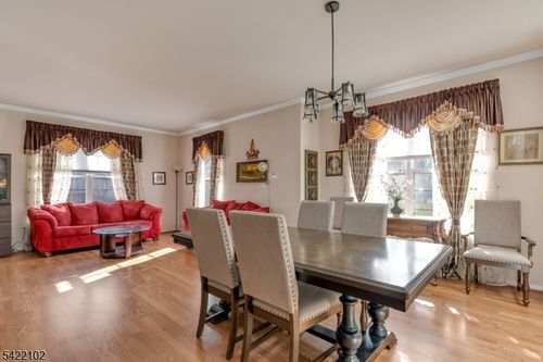 49-49 Gordon Cir, Parsippany, NJ, 07054-3412 | Card Image