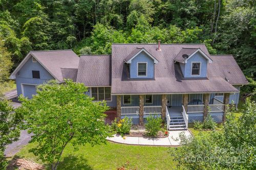 98 Choga Rdg, Whittier, NC, 28789-0137 | Card Image