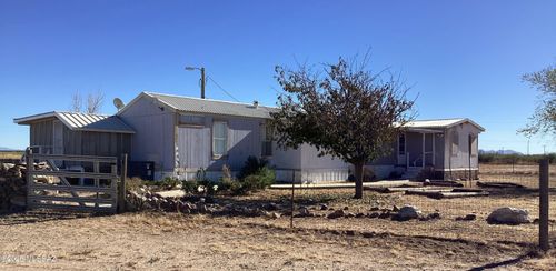 7522 S Bear Track Trl, Willcox, AZ, 85643-4543 | Card Image